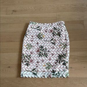 Endless Rose Floral Patterned Pencil Skirt